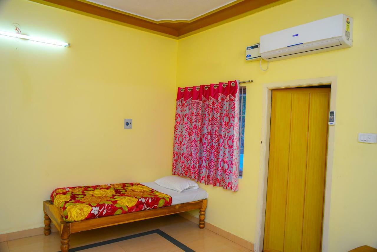 Mahathi Resort And Spa Yelagiri Extérieur photo