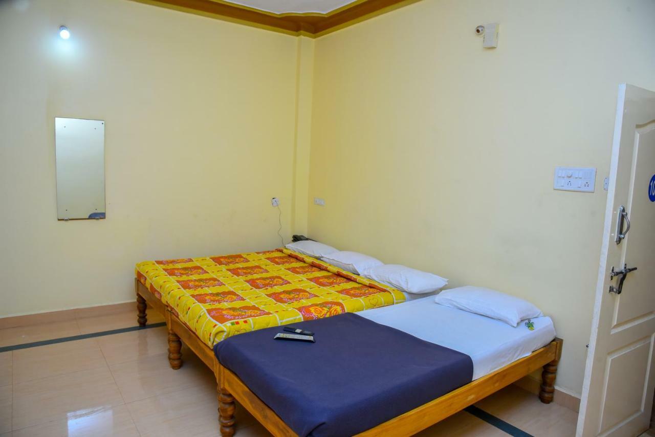 Mahathi Resort And Spa Yelagiri Extérieur photo