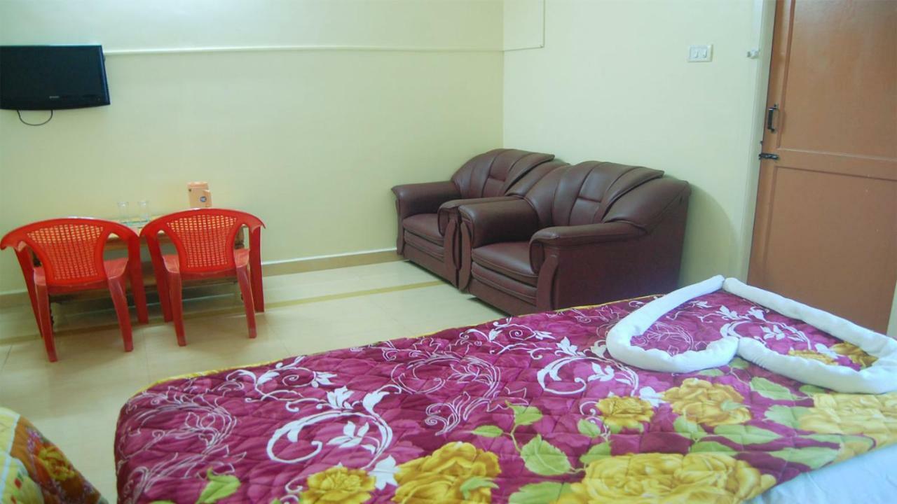 Mahathi Resort And Spa Yelagiri Extérieur photo